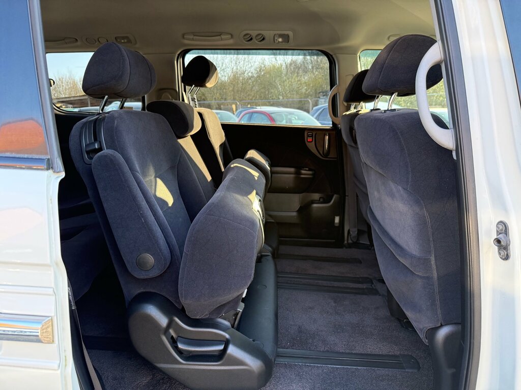 Honda Elysion 2.4 Petrol Black #34