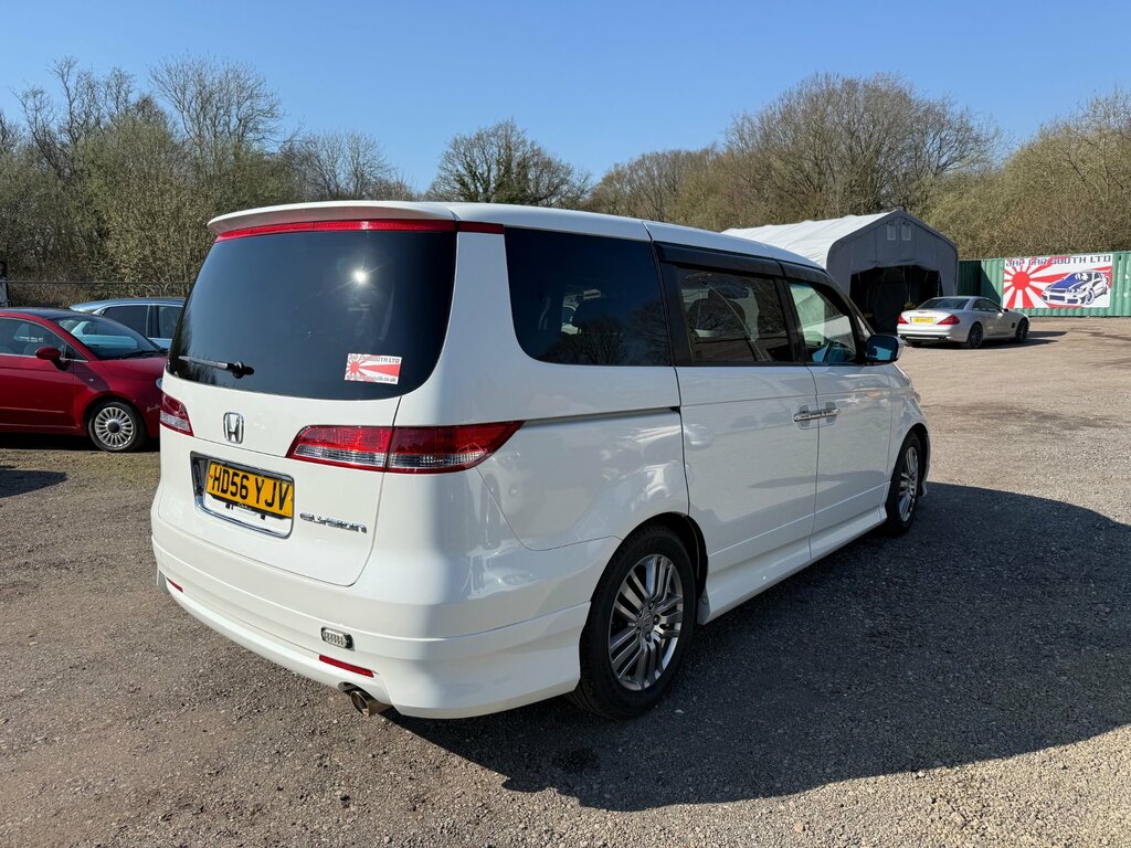 Honda Elysion R1 2.4 I-vtec White #5