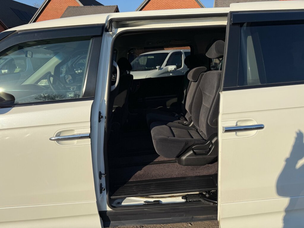 Honda Elysion 2.4 Petrol Black #43