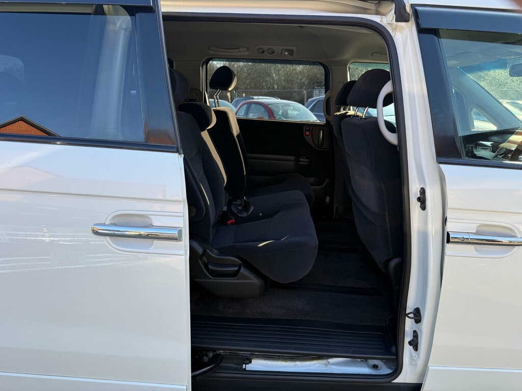 Honda Elysion 2.4 Petrol Black #28