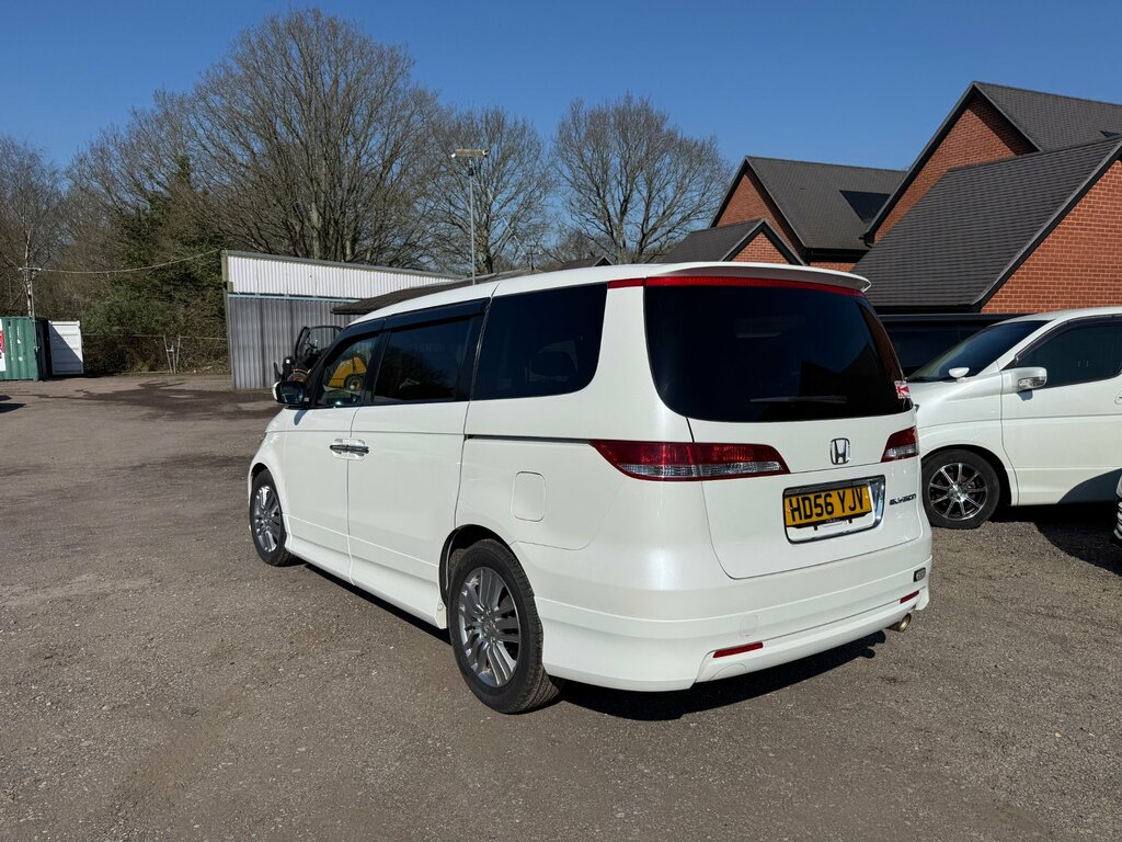 Honda Elysion R1 2.4 I-vtec White #3