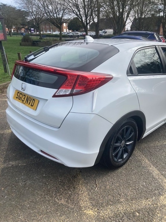 Honda Civic 1.4 I-vtec Se White #6