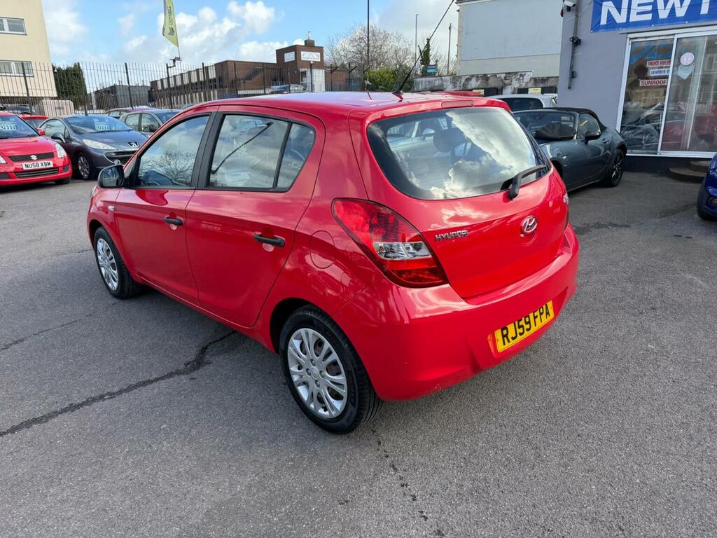 Hyundai I20 Hatchback 1.2 Classic Euro 4 200959 Red #5