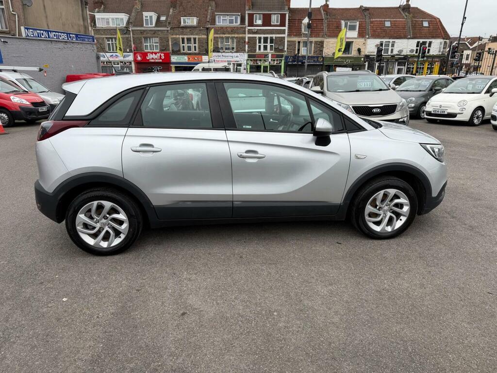 Vauxhall Crossland X Suv 1.2 Turbo Ecotec Gpf Se Euro 6 Ss 2018 CE18UCT Silver #2
