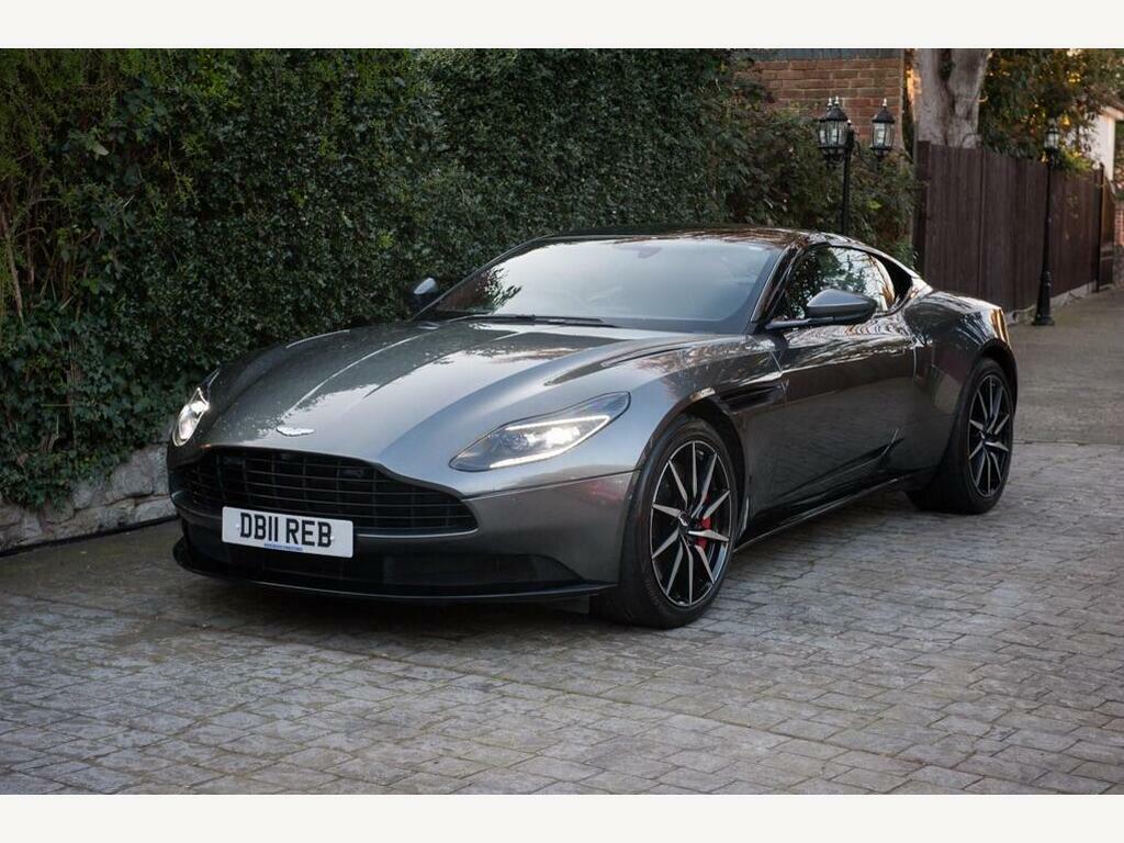 Aston Martin DB11 4.0 V8 Euro 6 S S Silver