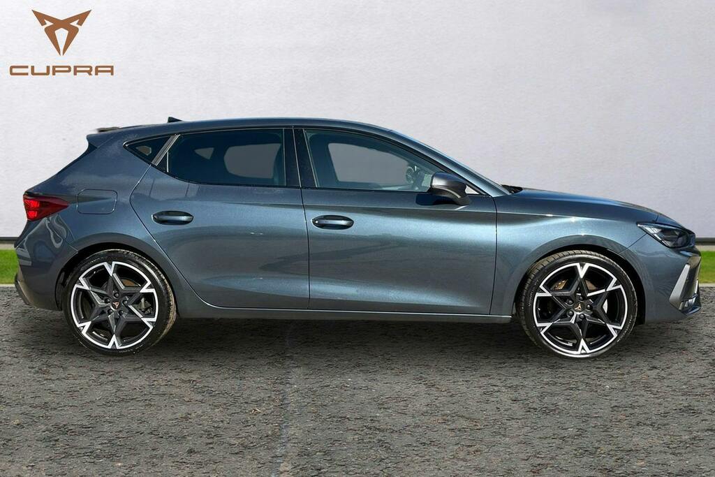 Cupra Leon 1.5 Tsi V2 Hatchback KY25HPV Grey #4