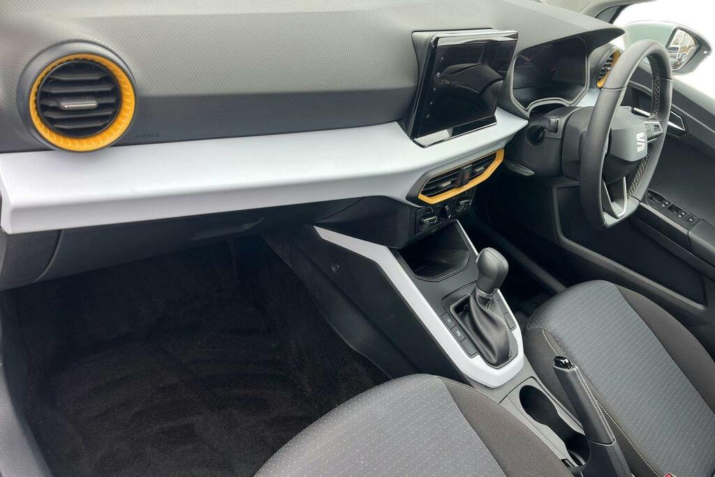 Seat Arona 1.0 Tsi Se Technology Suv Dsg GN75XYZ White #2