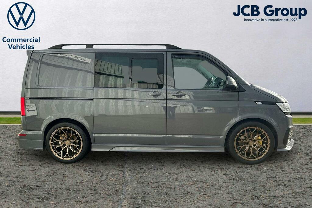 Volkswagen Transporter 2.0 Tdi T32 Highline Kombi Double Cab D GU22CUJ Grey #4