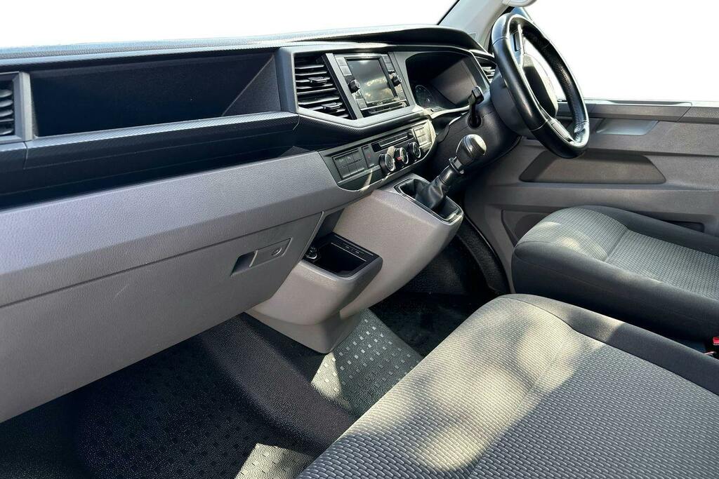 Volkswagen Transporter 2.0 Tdi T28 Highline Panel Van F GD21NMU White #2