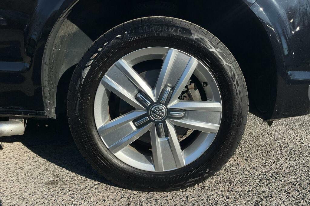 Volkswagen Transporter 2.0 Tdi T30 Bluemotion Tech Highline Kombi Double Black #5