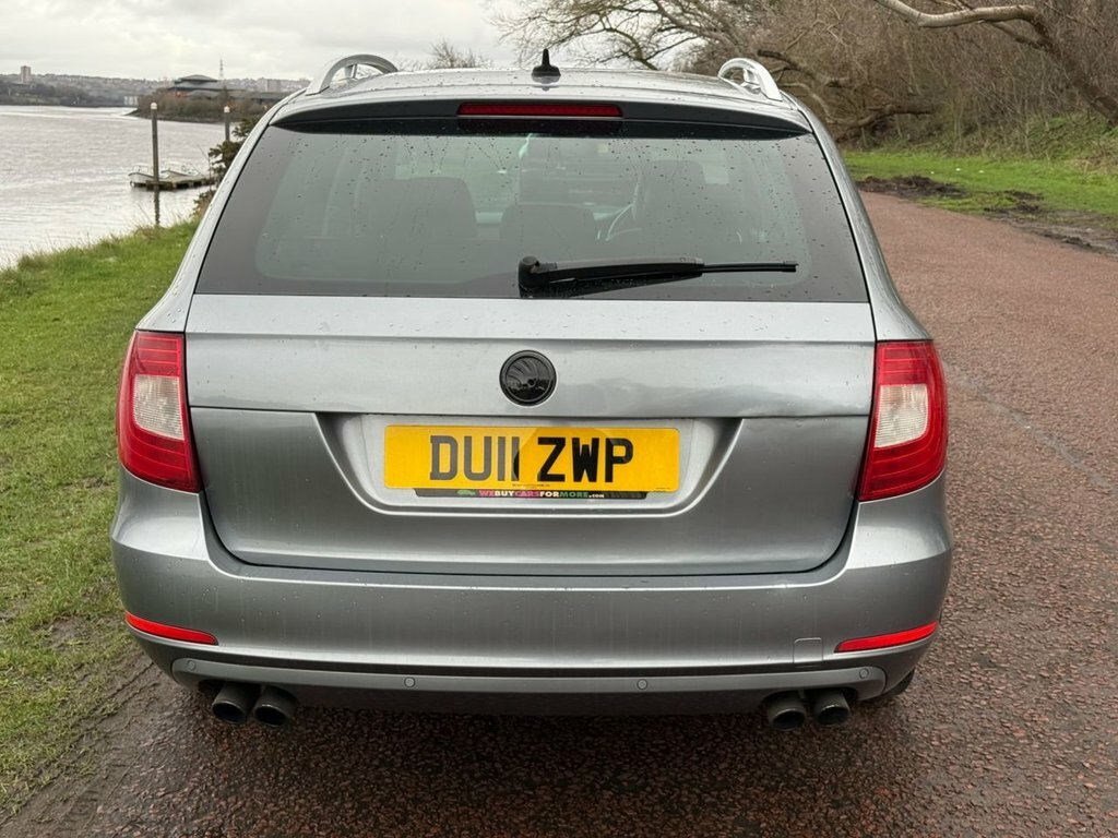 Skoda Superb 3.6L Elegance Grey #5