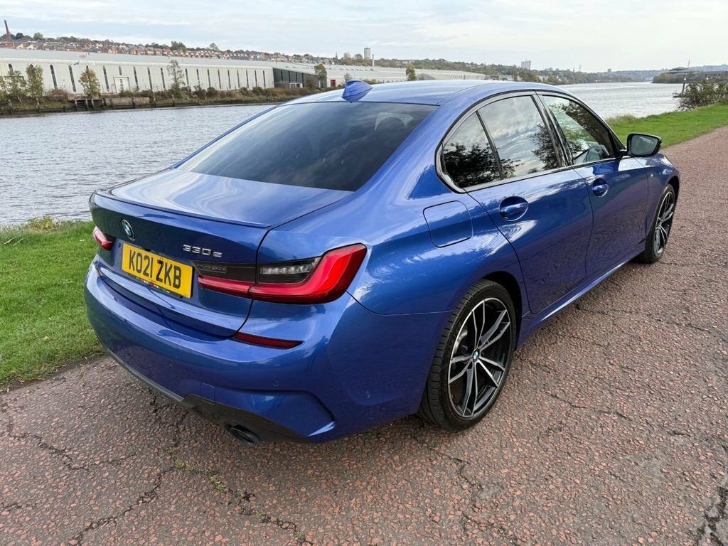 BMW 3 Series 2L M Sport KO21ZKB Blue #3