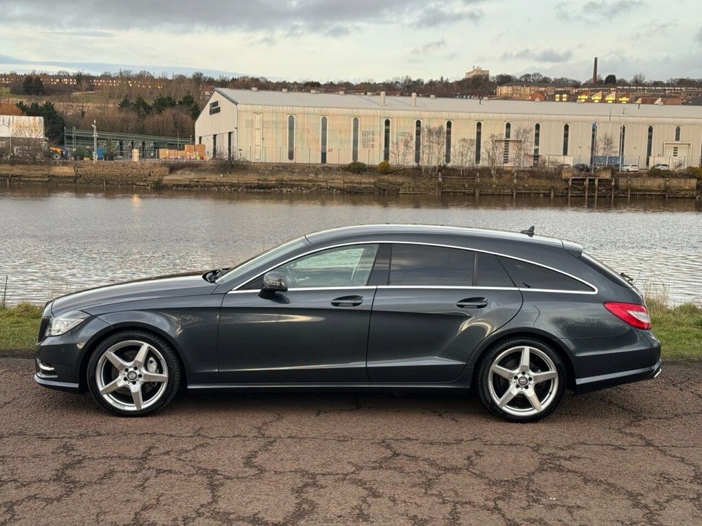 Mercedes-Benz CLS 3L Amg Sport Grey #3
