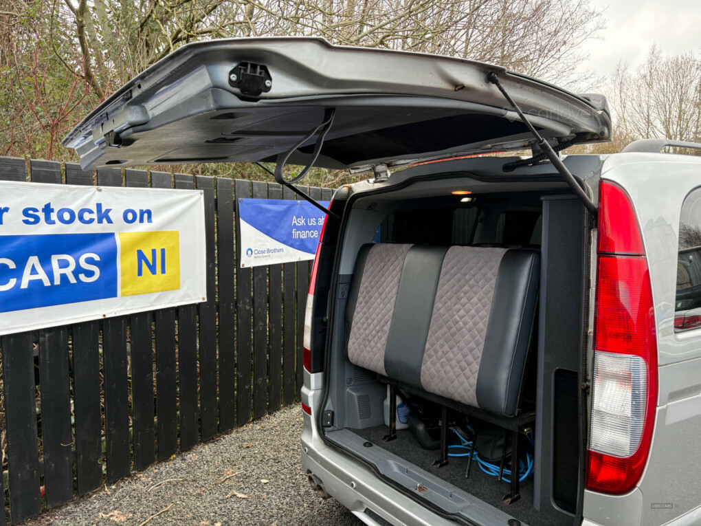 Mercedes-Benz Vito 111 Cdi Compact Pv White #7
