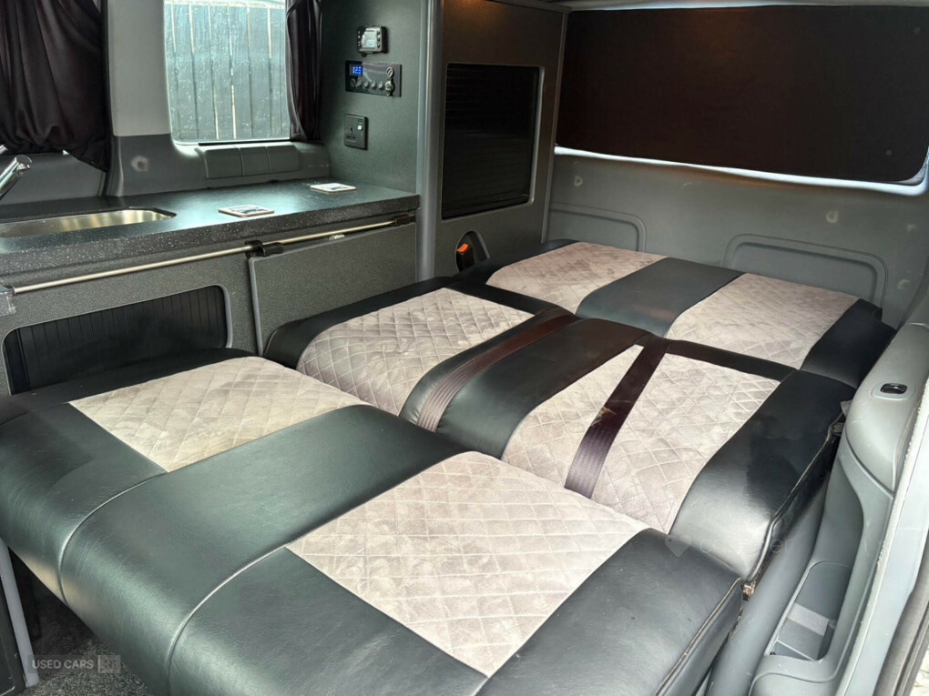Mercedes-Benz Vito 111 Cdi Compact Pv White #11