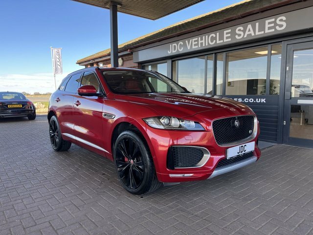 Jaguar F-Pace 2016 3.0 V6 S Suv Awd Euro 6 Ss CV66VFS Red #5