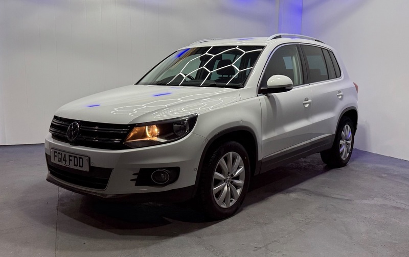 Volkswagen Tiguan Match Tdi Bluemotion Technology FG14FDD White #3