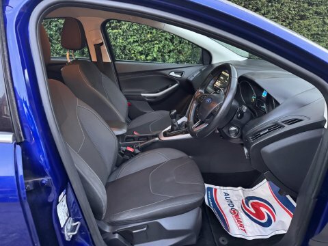 Ford Focus 1.0T Ecoboost Zetec MT16EOS Blue #3