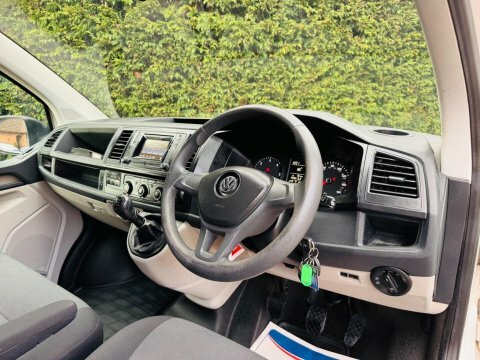 Volkswagen Transporter 2.0 Tdi T32 YX16UNP White #5