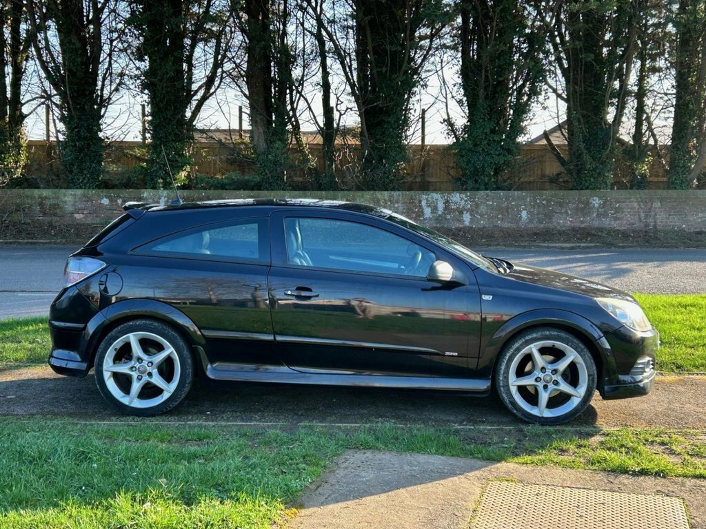Vauxhall Astra 1.8L Sri KU09TZA Black #6