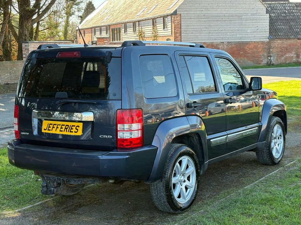 Jeep Cherokee Suv Black #11