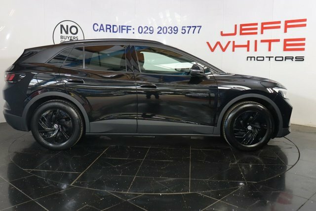 Volkswagen ID.4 52Kwh Life DG72JYU Black #5