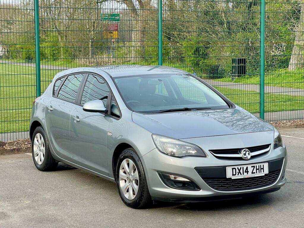 Vauxhall Astra Petrol Silver