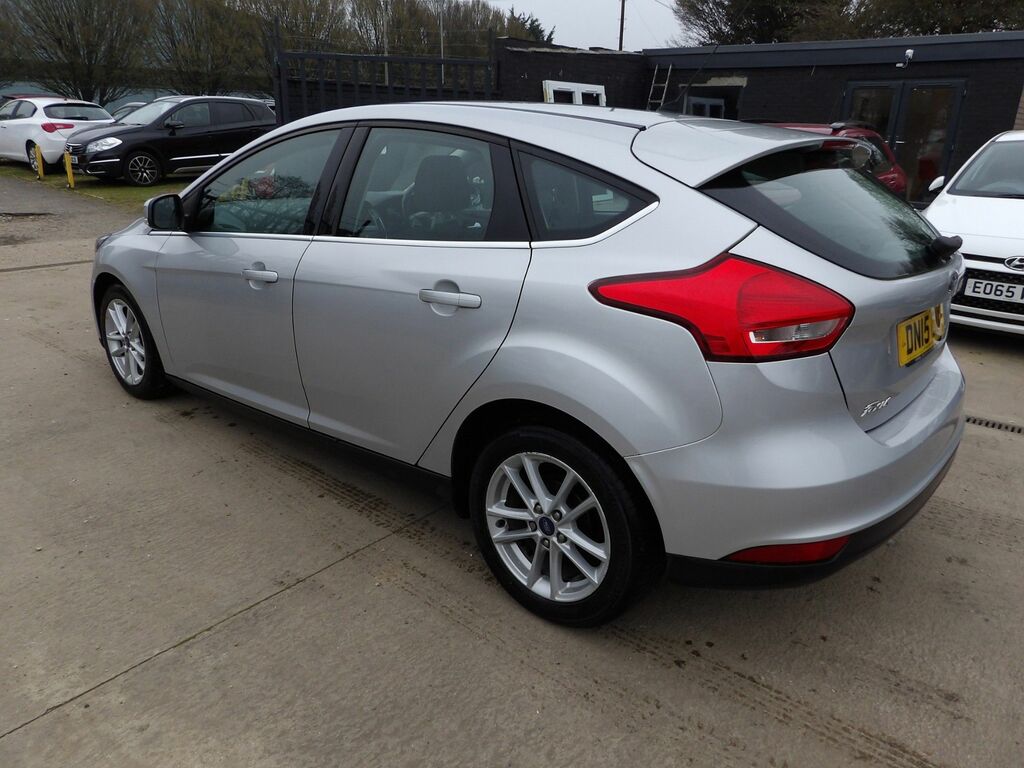 Ford Focus 1.6 Tdci Zetec Hatchback Euro 5 DN15CNX Silver #4