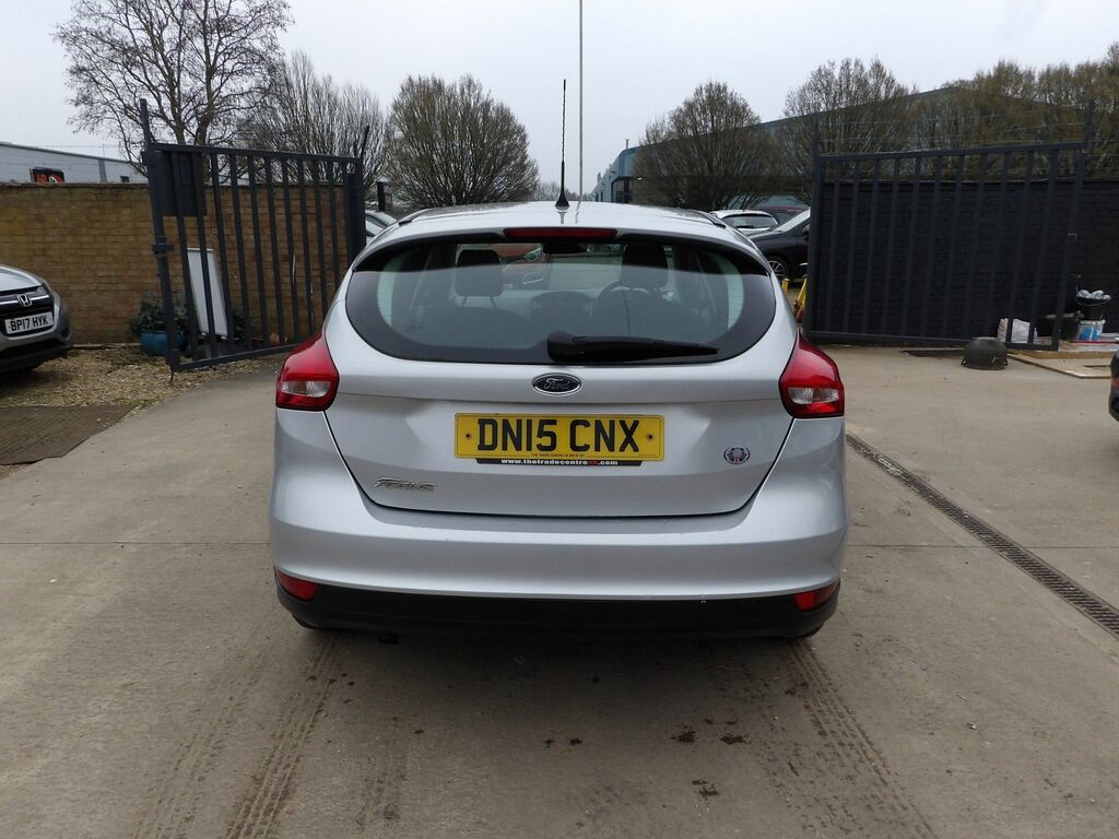 Ford Focus 1.6 Tdci Zetec Hatchback Euro 5 DN15CNX Silver #5