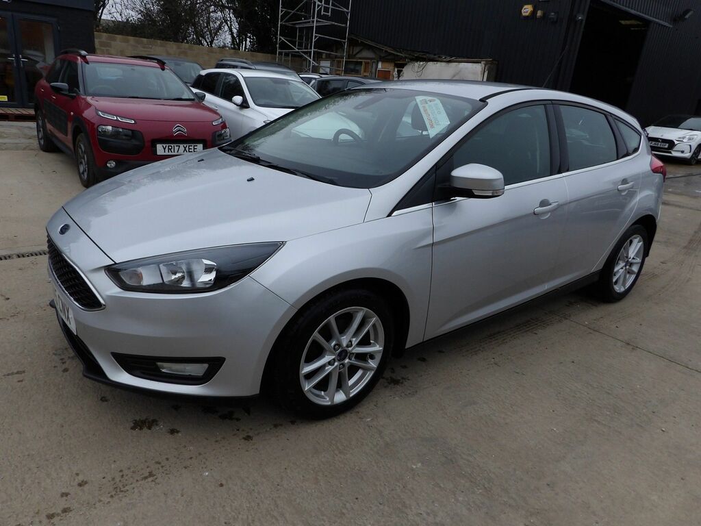 Ford Focus 1.6 Tdci Zetec Hatchback Euro 5 DN15CNX Silver #3
