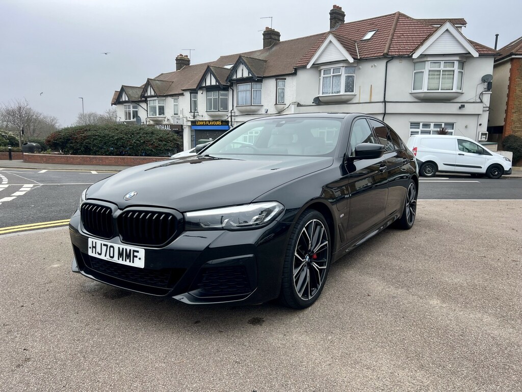 BMW 5 Series Saloon 2.0 530E M Sport Saloon 202070 HJ70MMF Black #2