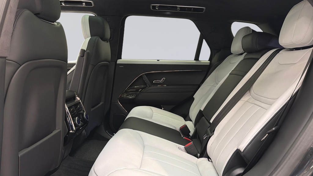 Land Rover Range Rover Sport P550e Autobiography PE75XNO Grey #4