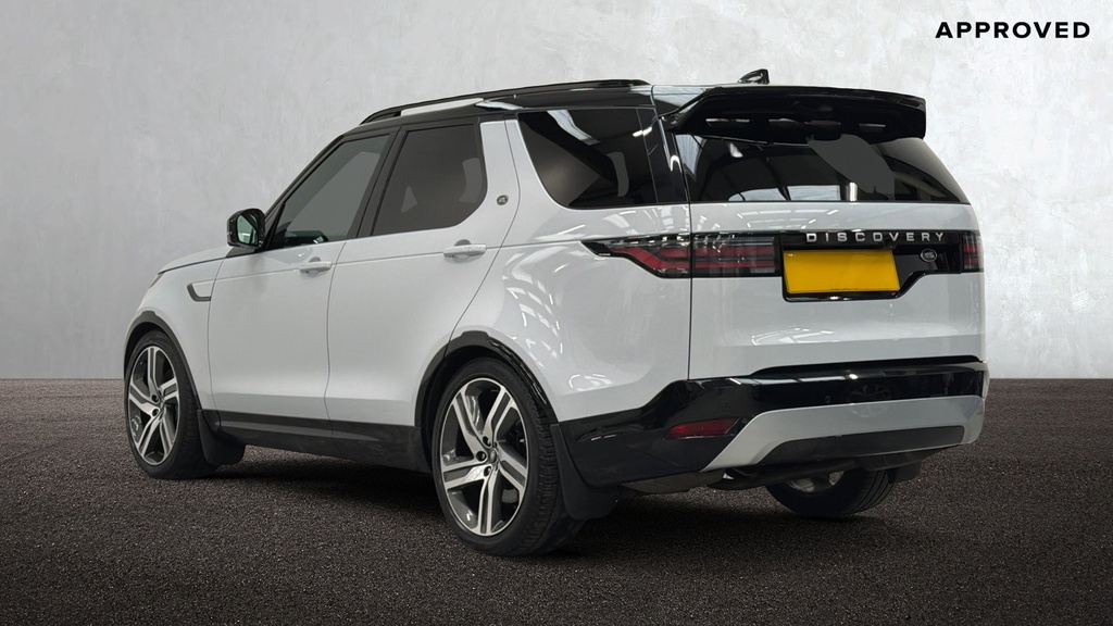 Land Rover Discovery D300 Metropolitan Edition PG23LHZ White #2