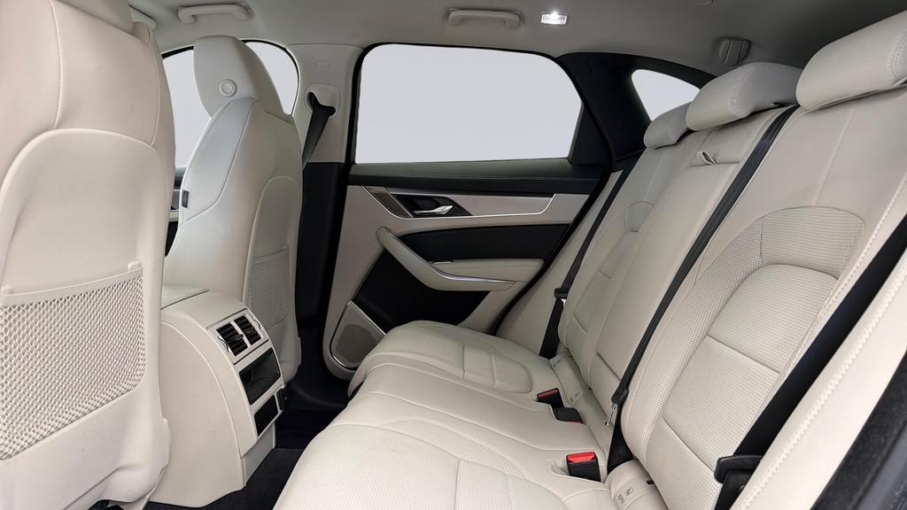 Jaguar F-Pace D300 R-dynamic Se MT72FBU Blue #4