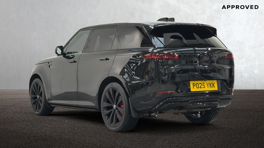 Land Rover Range Rover Sport D300 Dynamic Se PO25YKK Black #2