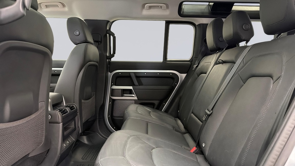 Land Rover Defender D250 Xs Edition YY24FXU Silver #4