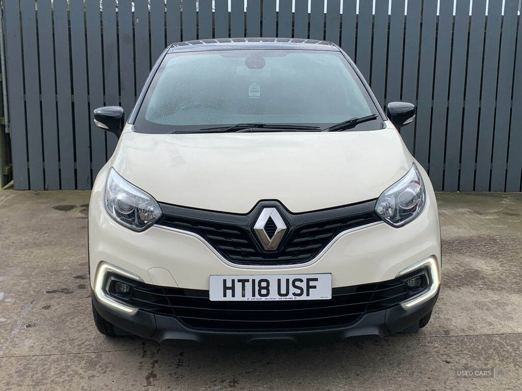 Renault Captur 1.5 Dci 90 Iconic HT18USF Black #2