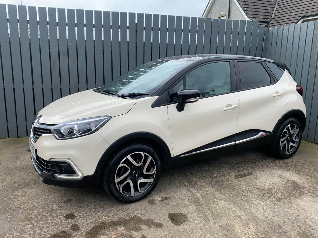 Renault Captur 1.5 Dci 90 Iconic HT18USF Black #3