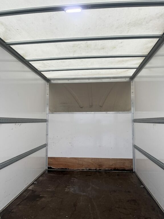 Ford Transit Custom 350 Luton WV73YAJ #4
