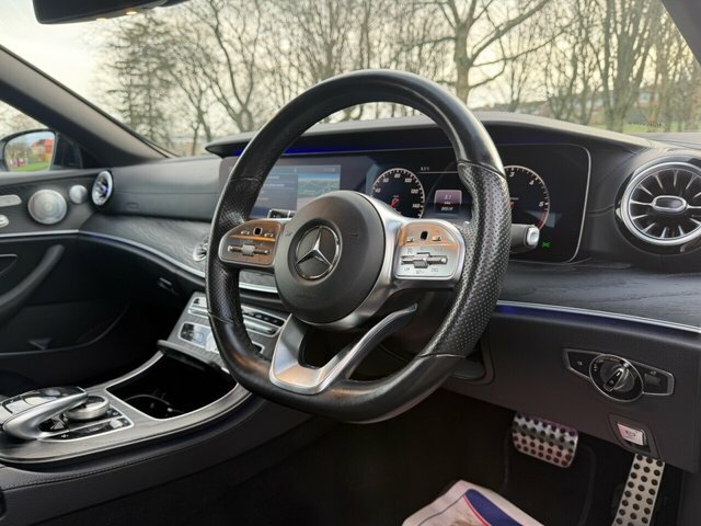 Mercedes-Benz E Class 2.9L E 400 D 4Matic Amg Line Premium Plus White #2