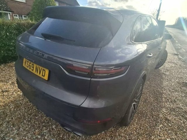 Porsche Cayenne 3.0 V6 E-hybrid 14.1Kwh Suv Plug-in Hyb KS69NVD Grey #2