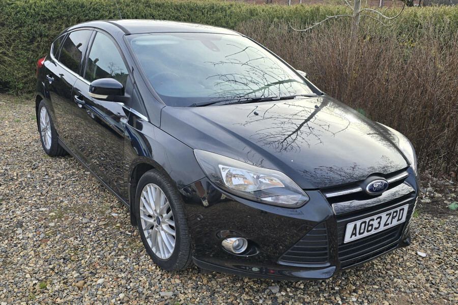 Ford Focus Hatchback Black