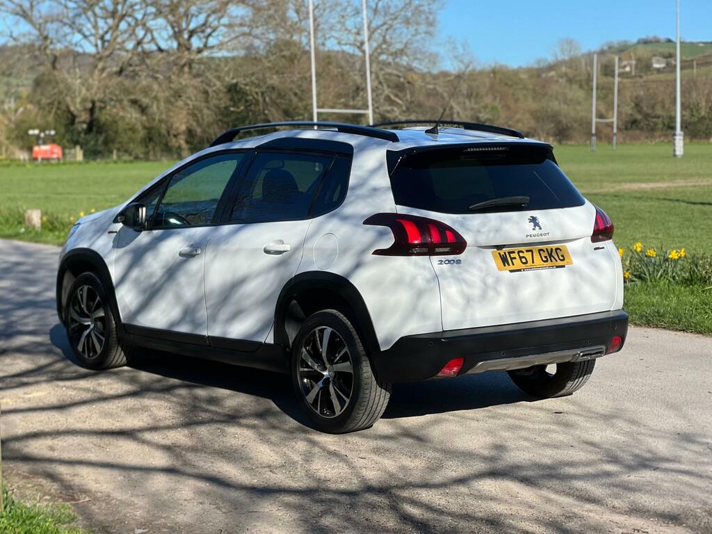 Peugeot 2008 Gt Line Blue Hdi WF67GKG White #4