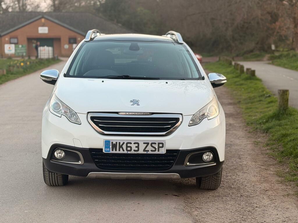Peugeot 2008 Allure E-hdi White #2