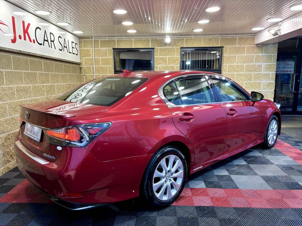 Lexus GS 300H 2.5 Executive Edition Cvt Red