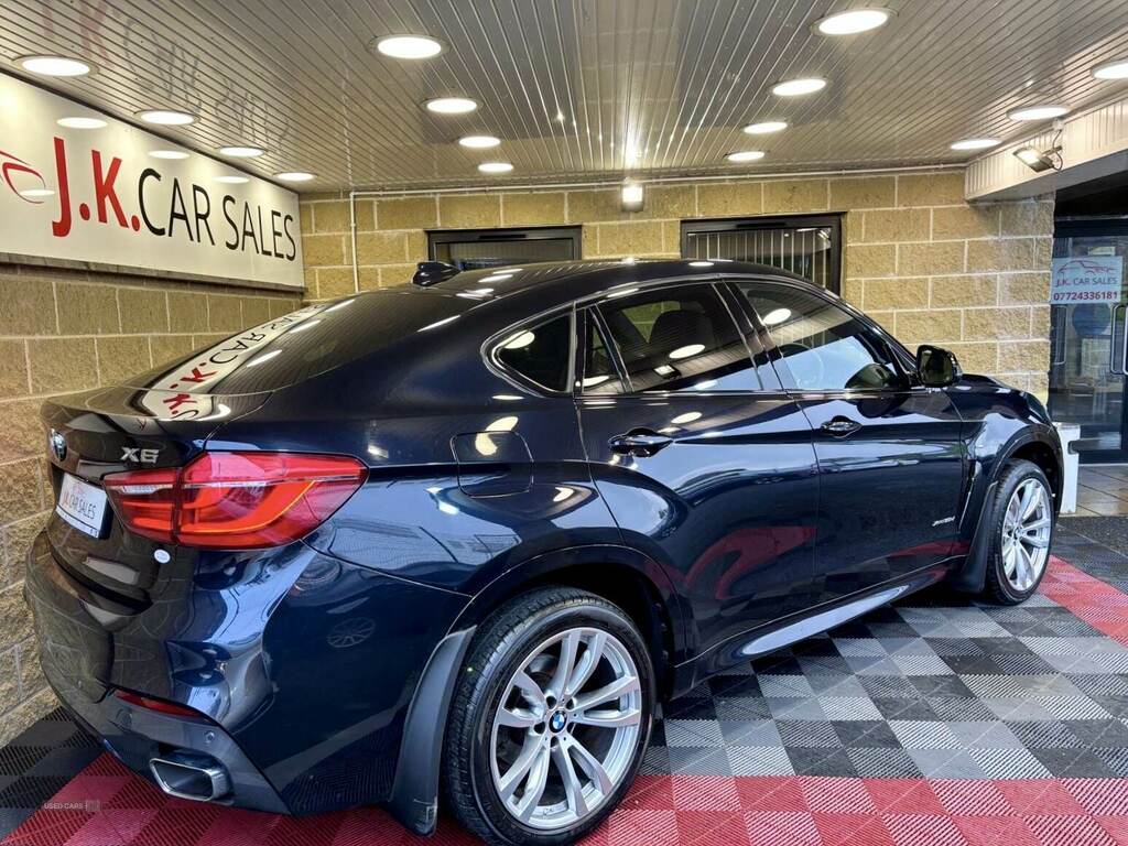 BMW X6 Xdrive30d M Sport Step BYZ2966 Black #2