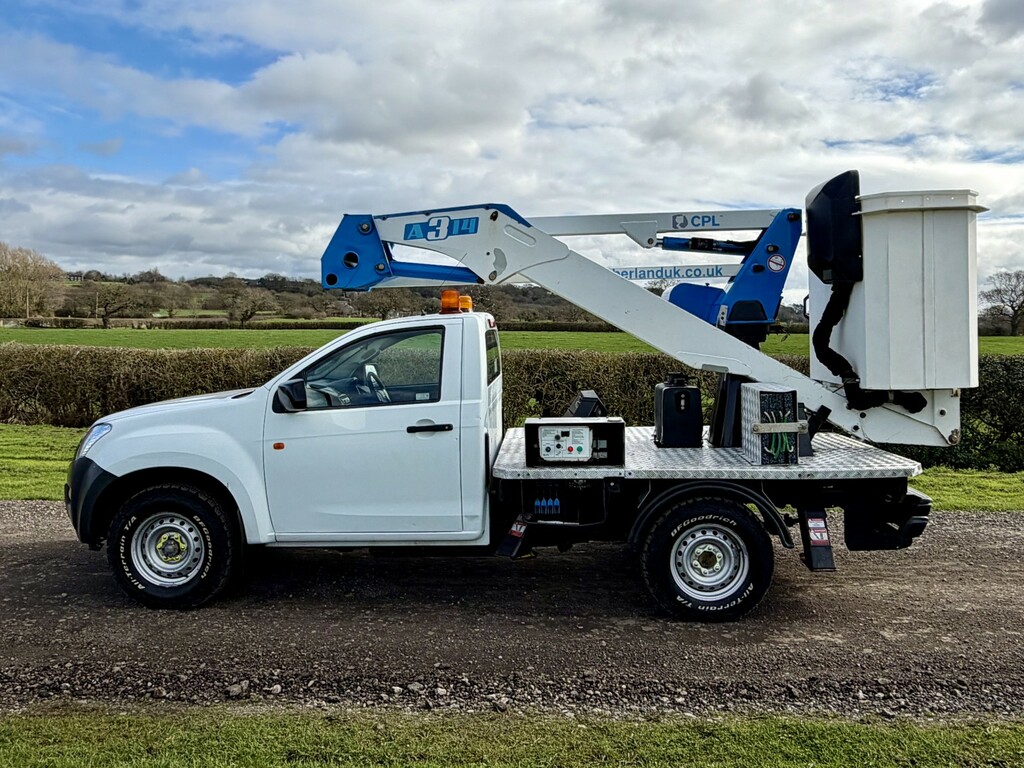 Isuzu D-Max 2.5 Td Cpl 4X4 Cherry Picker Access Platform 20 White #4