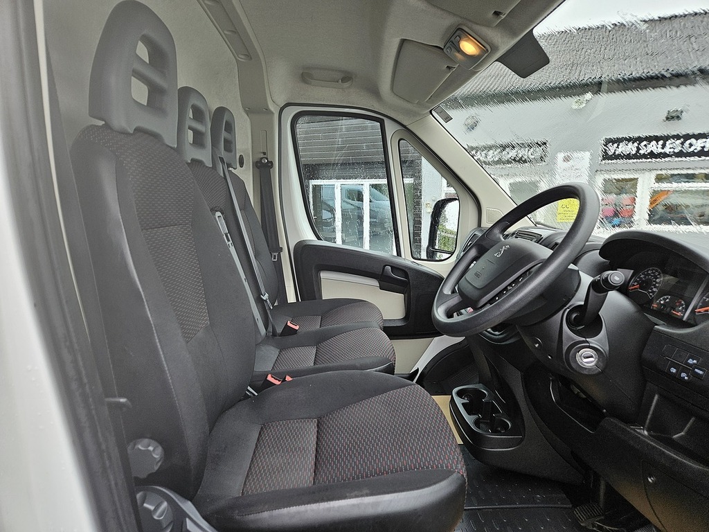 Peugeot Boxer Bluehdi 335 Professional L2h2 Euro 6 130Ps U2550 MF69HWZ White #2