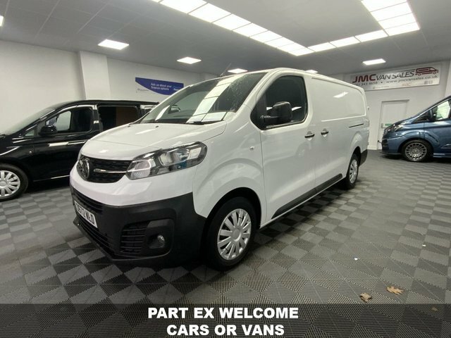 Vauxhall Vivaro 1.5 Turbo D 2900 White