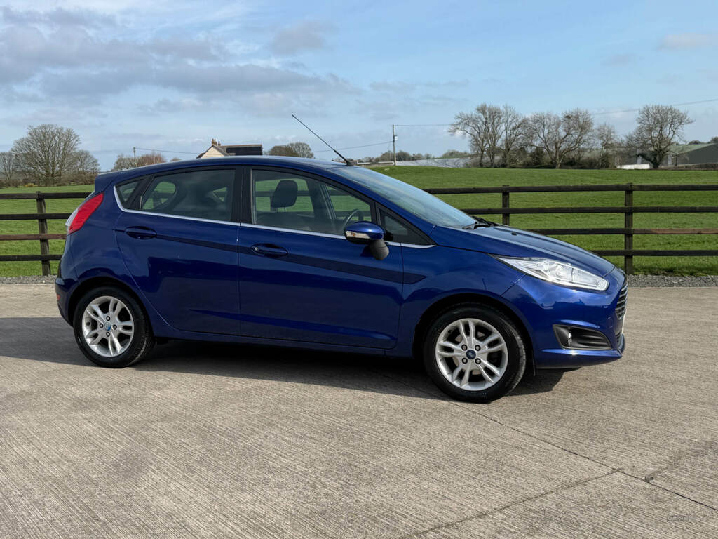 Ford Fiesta 1.25 82 Zetec LL65ZKF Blue #2